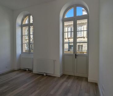 Location Appartement 2 pièces 57m² BORDEAUX 33000 - Photo 3