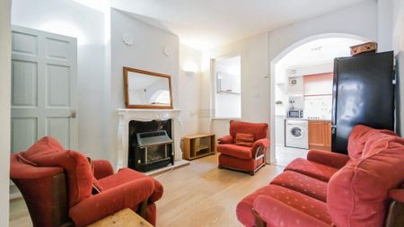 3 bedroom terraced house to rent - Photo 3