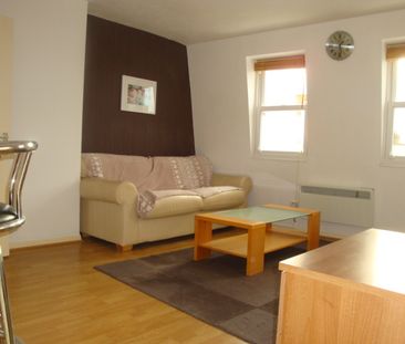 1 Bed Flat, Sinclair Road, W14 - Photo 3