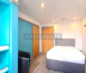 7 bedroom flat share to rent - Photo 3