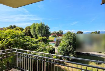 Appartamento con 2 camere, arredato.