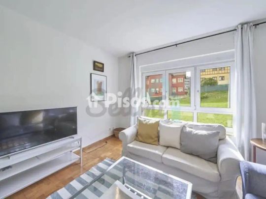Piso en alquiler en Centro - Photo 1