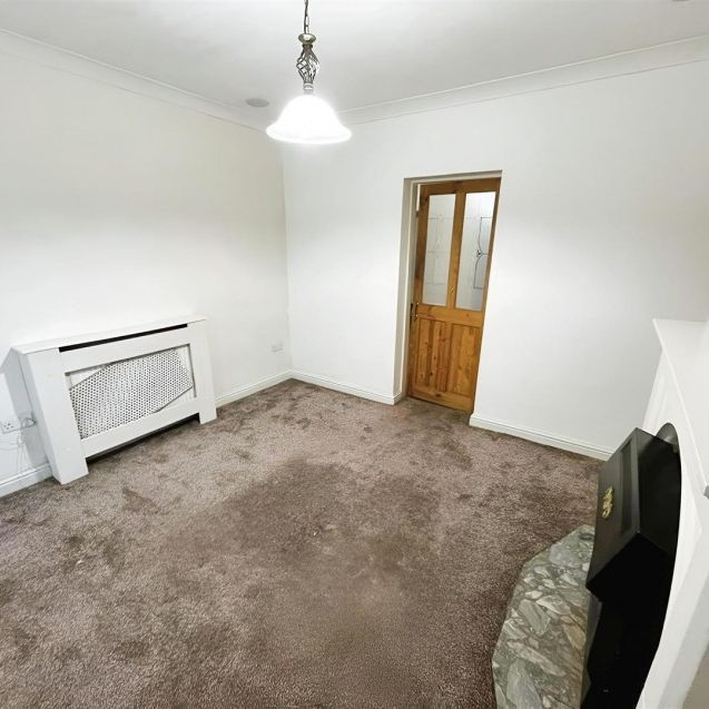 3 bedroom - Photo 1