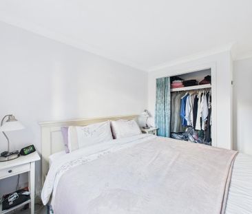 2 bedroom ground floor flat to rent - Photo 6