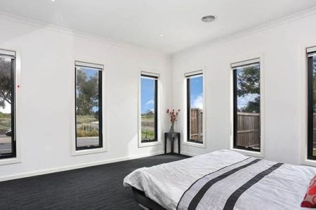 70 Rockfield Street, Epping. - Photo 5