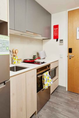 Twin Apartment - Photo 1