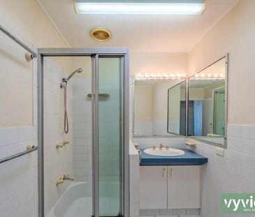 Cute home with Solar & Two Bay Shed - Photo 6