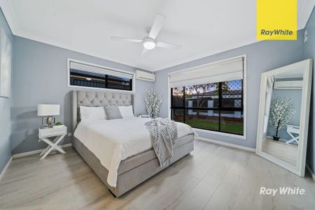 Stylish & Spacious Family Home in Sought-After Kuraby With Solar - Photo 5