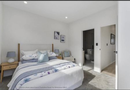 10 Taukahiwi Road, Pukekohe - Photo 2