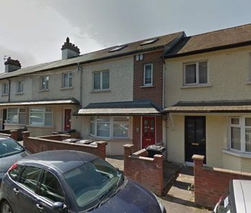 32 A Dunluce Avenue, Belfast, BT9 7AY - Photo 1