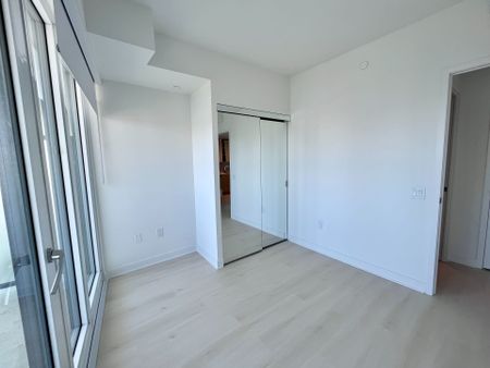 For Lease - 3900 confederation Parkway Unit# 2202, Mississauga, Ontario - Photo 2