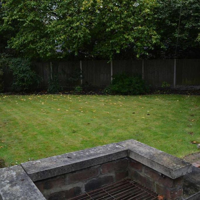 3 bedroom semi-detached house to rent - Photo 1