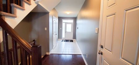 For Lease - 617 Sunburst Street, Leitrim, Ontario - Photo 4