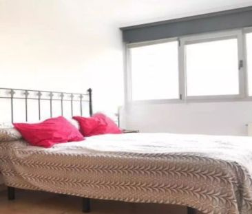 Bed for rent in 2-bedroom apartment in Penya-Roja - Foto 1