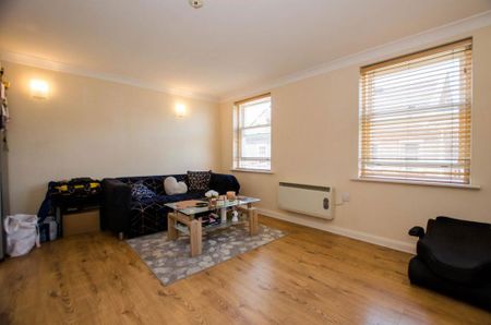 1 bedroom apartment to rent - Photo 2