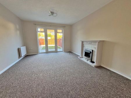 2 bedroom terraced house to rent - Photo 2