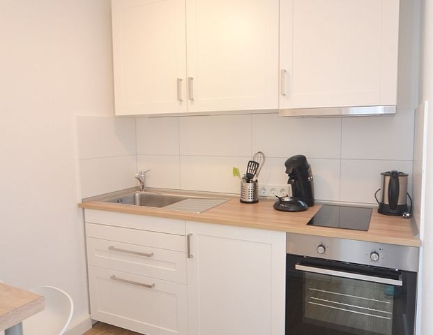 Nähe Barbarossaplatz - Modern möblierte Stadtwohnung - Photo 1