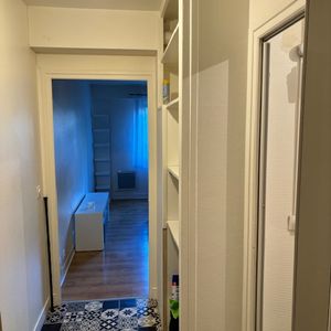 Location Appartement 1 pièce 22m² LE PERREUX SUR MARNE 94170 - Photo 3