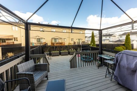 2045 100e Avenue, H7T 3C4, H7T 3C4, Laval - Photo 2