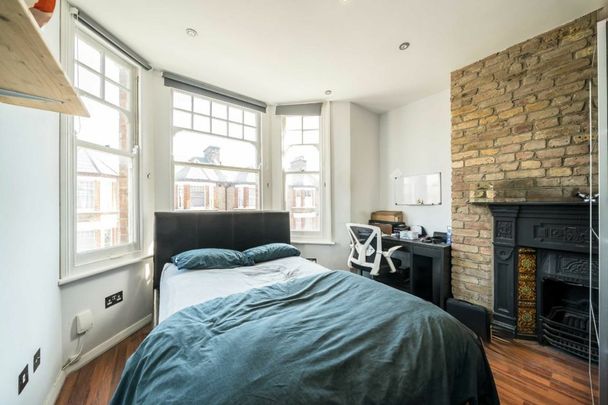Edgeley Road, SW4, London - Photo 1