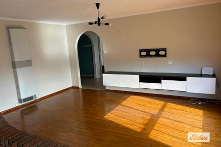 2 Lundie Crescent - Photo 4