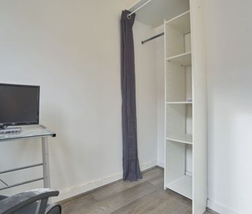 Croix G Roommate 5 Bedrooms at Roubaix - Photo 2