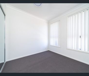 Stunning single-storey family residence - Photo 1