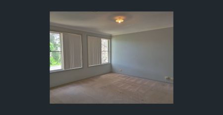 Ideal Low-Maintenance Family Living - Photo 2