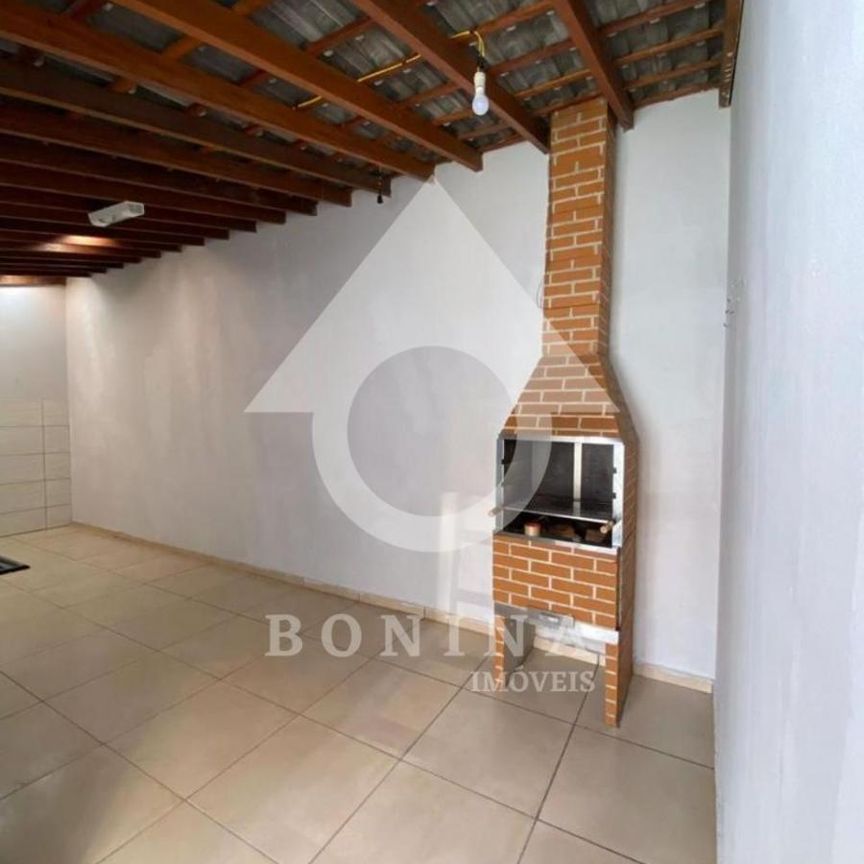 Casa Com Área Gourmet E 2 Dormitórios - Ótima Oportunidade Para Locação. - Foto 1