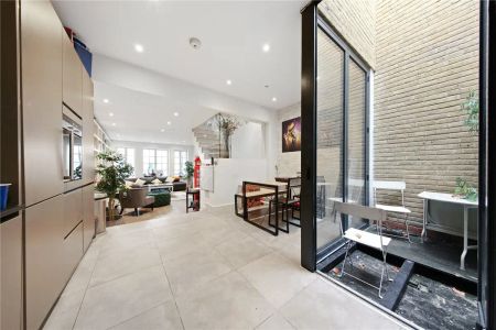 3 bedroom house in Marylebone - Photo 4