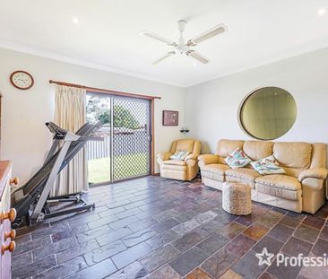 5 Bedroom and 2 Bathrooms - Photo 1