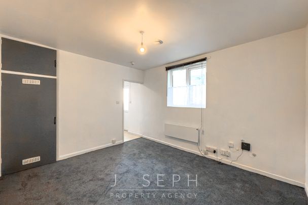 London Road, Ipswich, IP1 - Photo 1