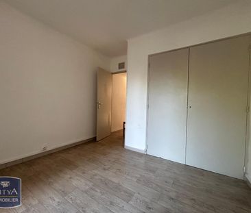 Location Appartement 3 pièces 53m² AVIGNON 84000 - Photo 2