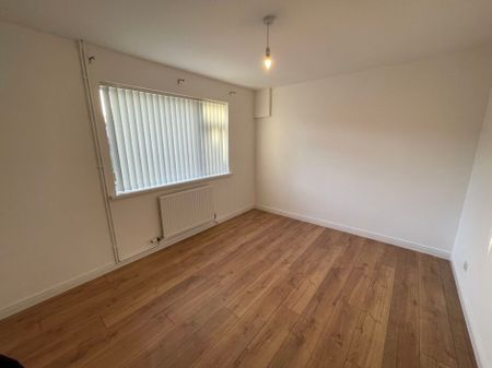 Heol Uchaf, Neath, SA11 - Photo 4