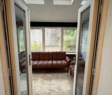 4 bedroom private hall to rent - Photo 1