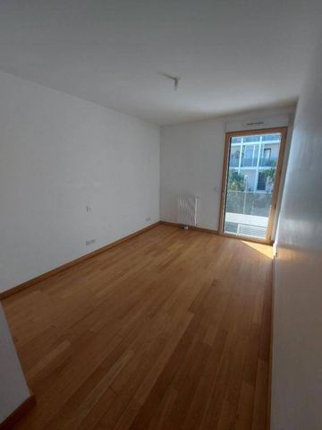 Location appartement t3 87 m² à Lormont (33310) - Photo 2