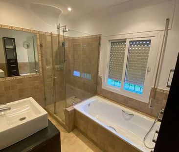 3 bedroom luxury Villa for rent in Marbella, Spain - Photo 5