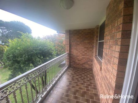 Walk to Town - Photo 2