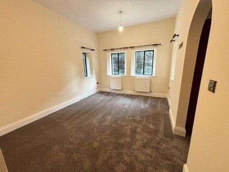 3 bedroom detached house to rent - Photo 4