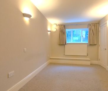 The Grove, London - Photo 3