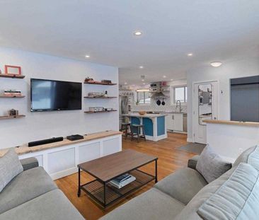 For Lease - 78 Richardson Drive, Aurora, Ontario - Photo 1