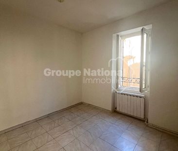Maison de village avec 3 chambres, une petit cour et un garage, - Photo 4