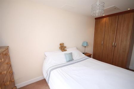 1 bedroom apartment to rent - Photo 4
