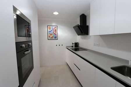 3 bedroom luxury Apartment for rent in Orihuela, Valencia - Photo 2