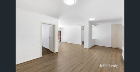 Stylish and Spacious in the Heart of Malvern - Photo 4