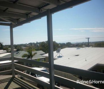 2 BEDROOM UNIT WITH OCEAN VIEWS IN SOUTH GLADSTONE - Photo 5