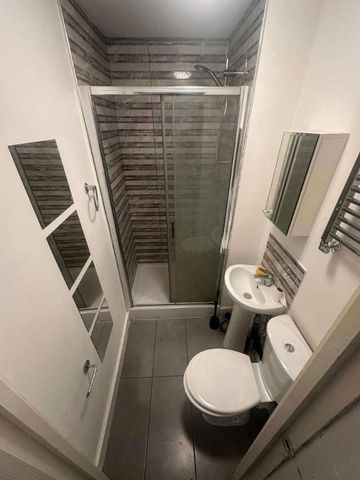 Studio Norfolk Road Ilford, IG3 - Photo 3