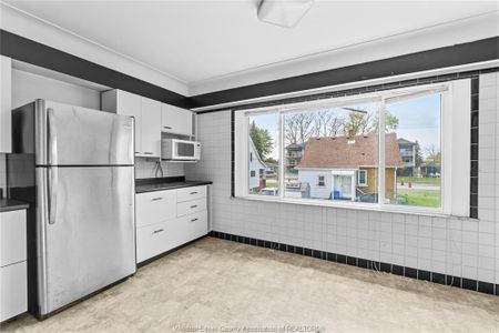 For Lease - 224 LESPERANCE, Tecumseh, Ontario - Photo 4