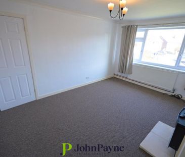 2 bedroom maisonette to rent - Photo 3