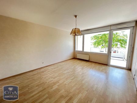 Location Appartement 3 pièces 68m² LE MANS 72000 - Photo 2